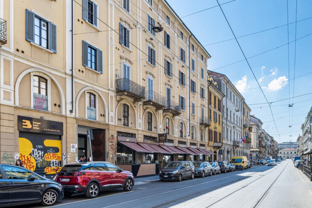 Easylife - Romantico Appartamento Sulla Darsena Milan Luaran gambar