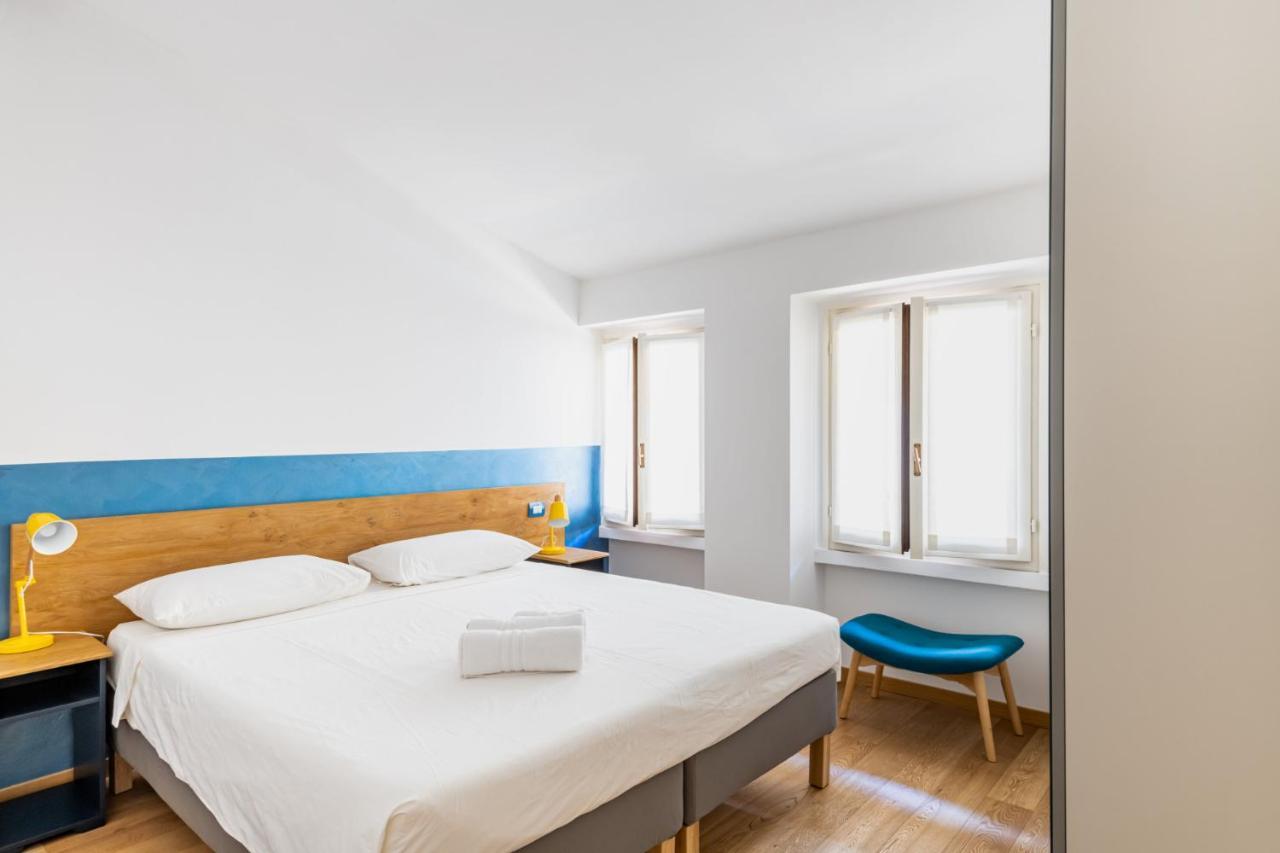Easylife - Romantico Appartamento Sulla Darsena Milan Luaran gambar